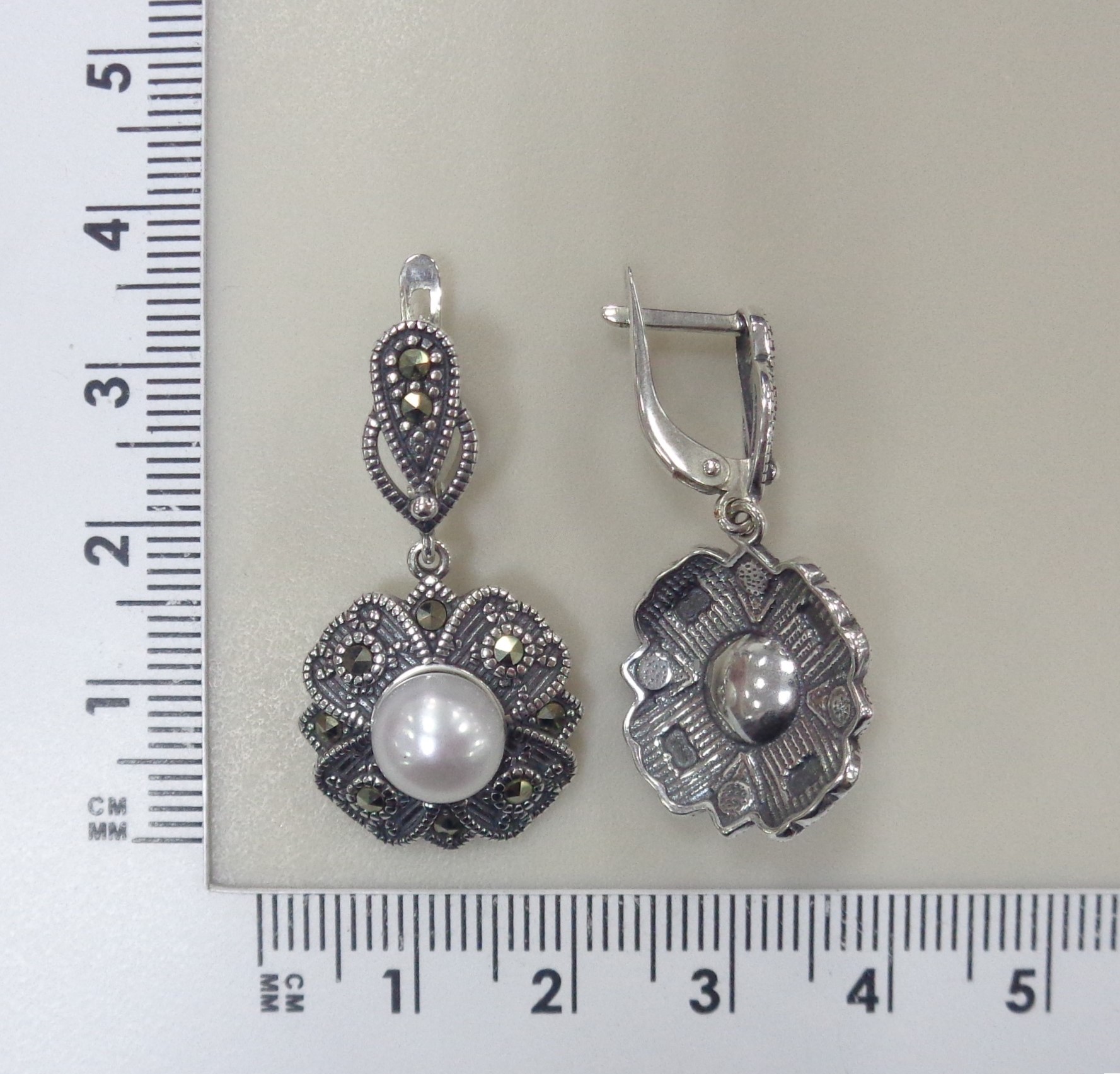 Серебряные серьги с жемчугом